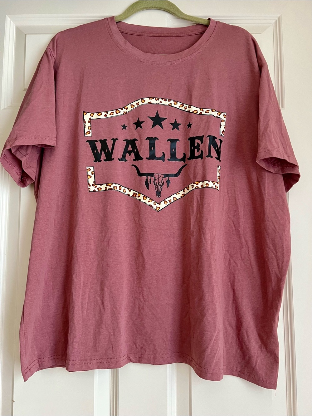 SHEIN Dusty Rose Graphic Tee with Leopard Trim 4x(fits like 2x)